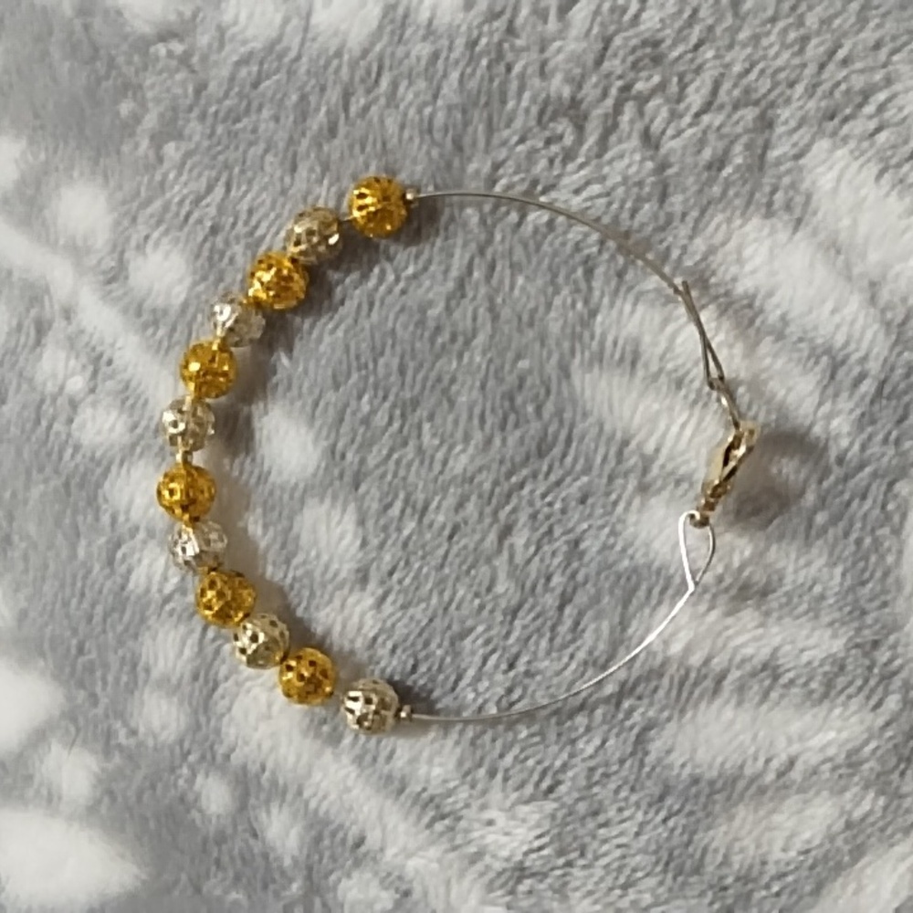 🦋 10 For $10 🦋 Handmade - Gold and silver bracelet